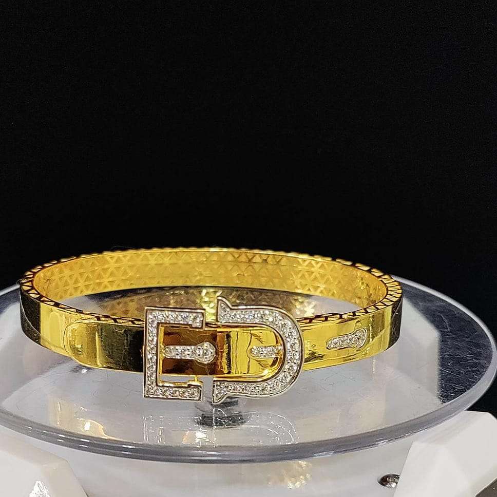 LADIES BRACELET 010 2023